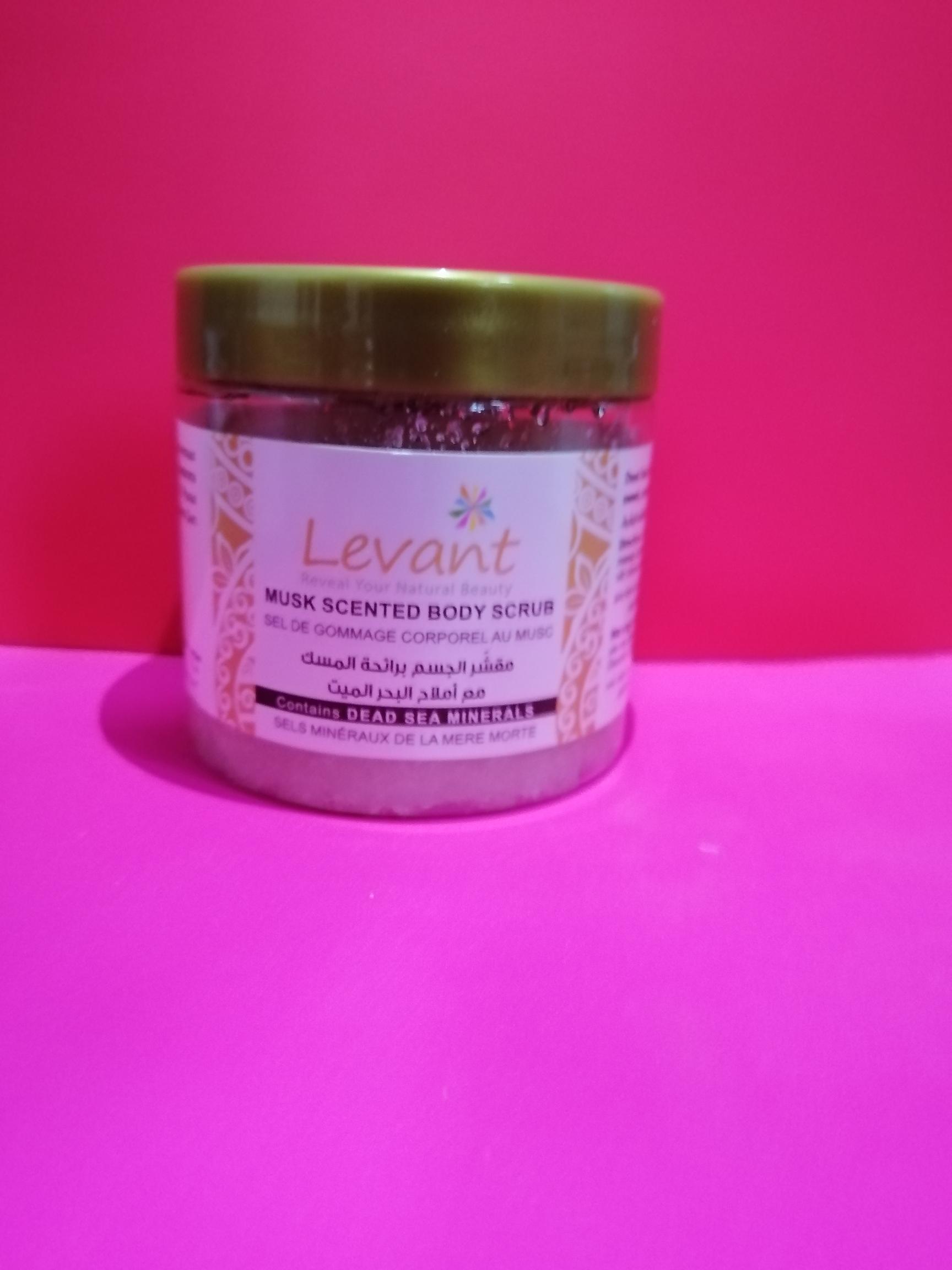 MUSK SCENTED BODY SCRUB-250G